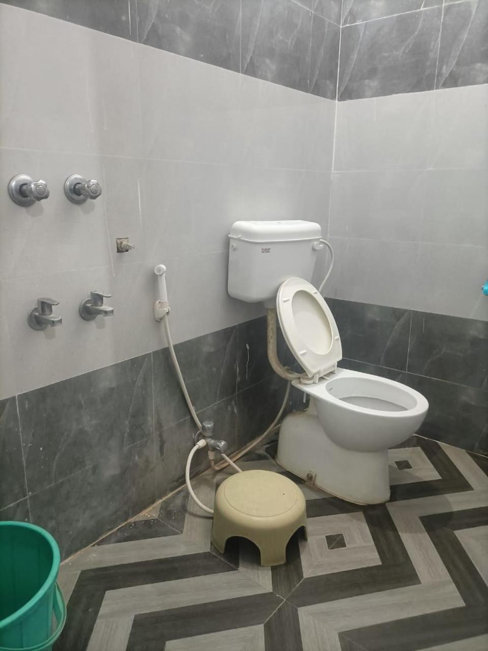 Hotel Nalanda Guest House Екстер'єр фото