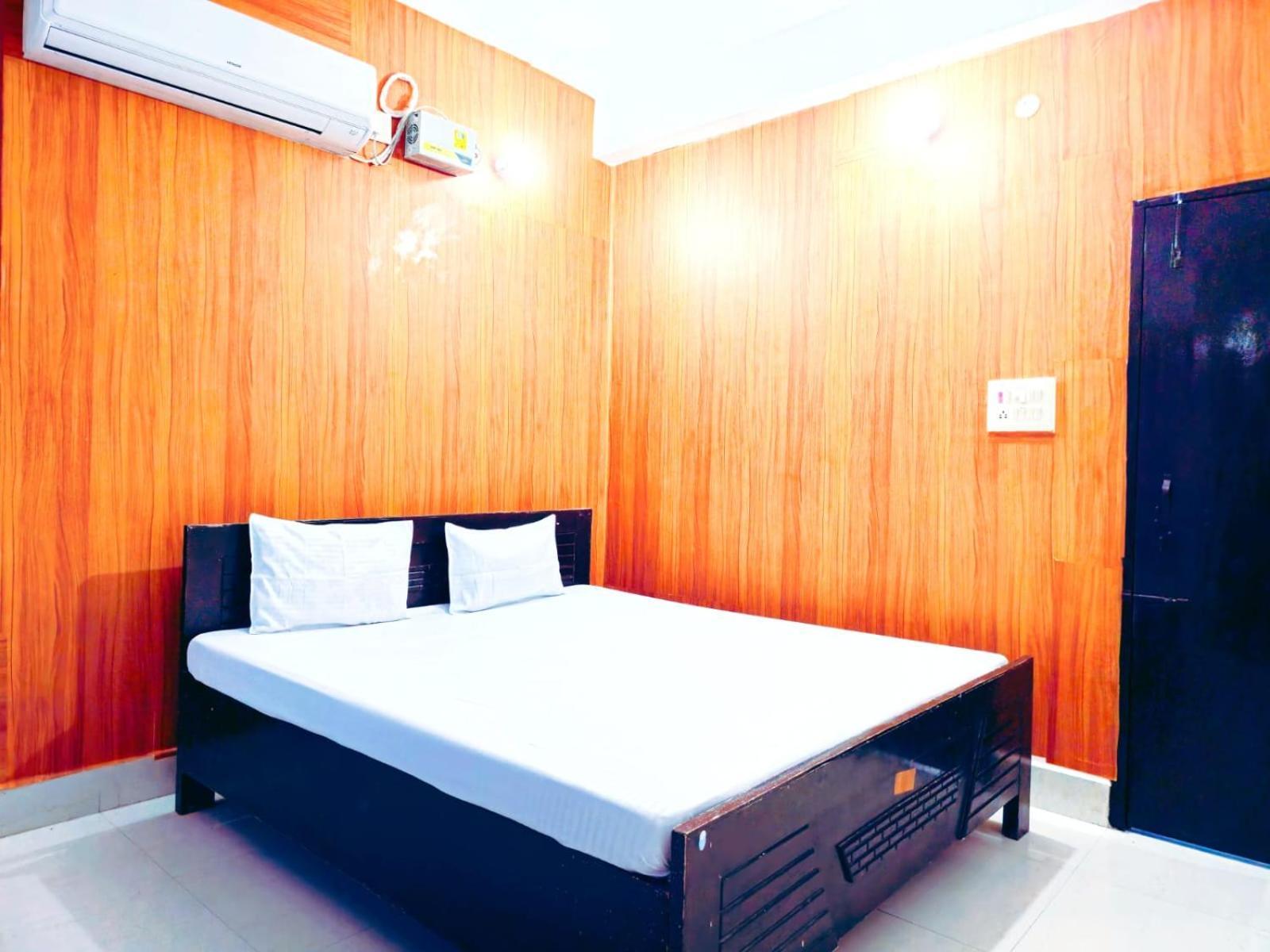 Hotel Nalanda Guest House Екстер'єр фото